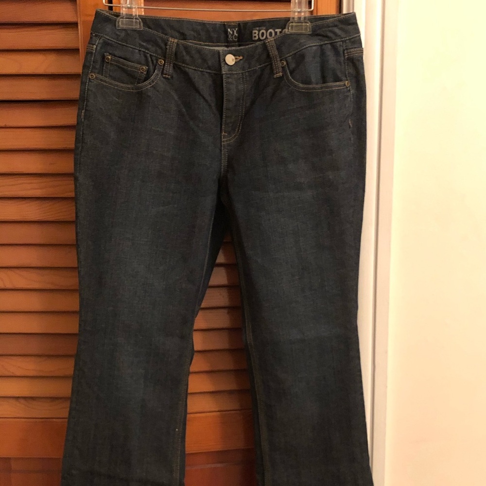 NWOT low rise bootcut jeans